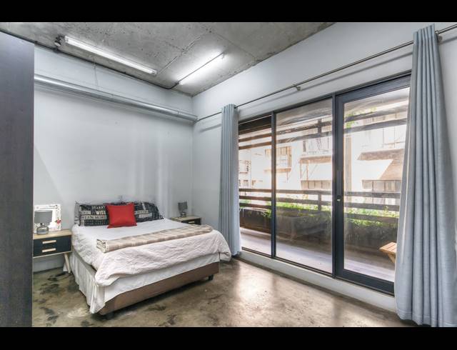 0.5 BEDROOM APARTMENT FOR SALE IN MABONENG